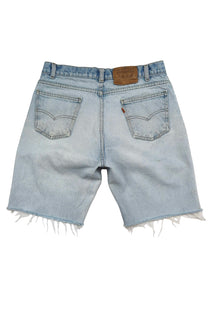 Vintage Levi’s Shorts • 31 mens / 29 wmns