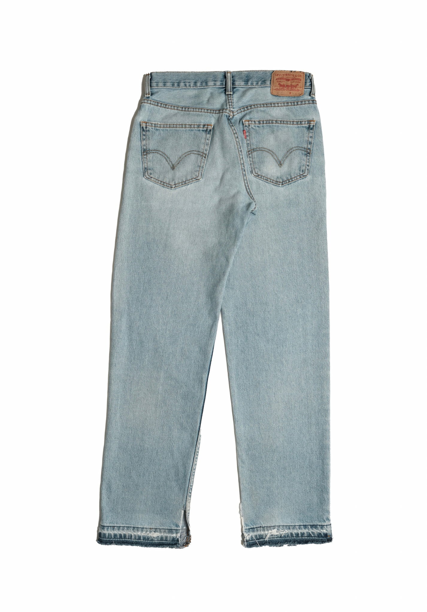 Vintage Levi’s • 31 mens / 29 wmns