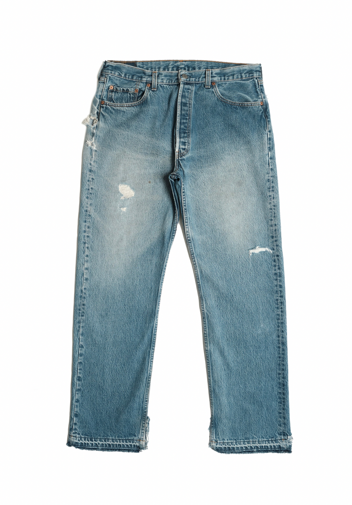 Vintage Levi’s • 34 mens / 32 wmns