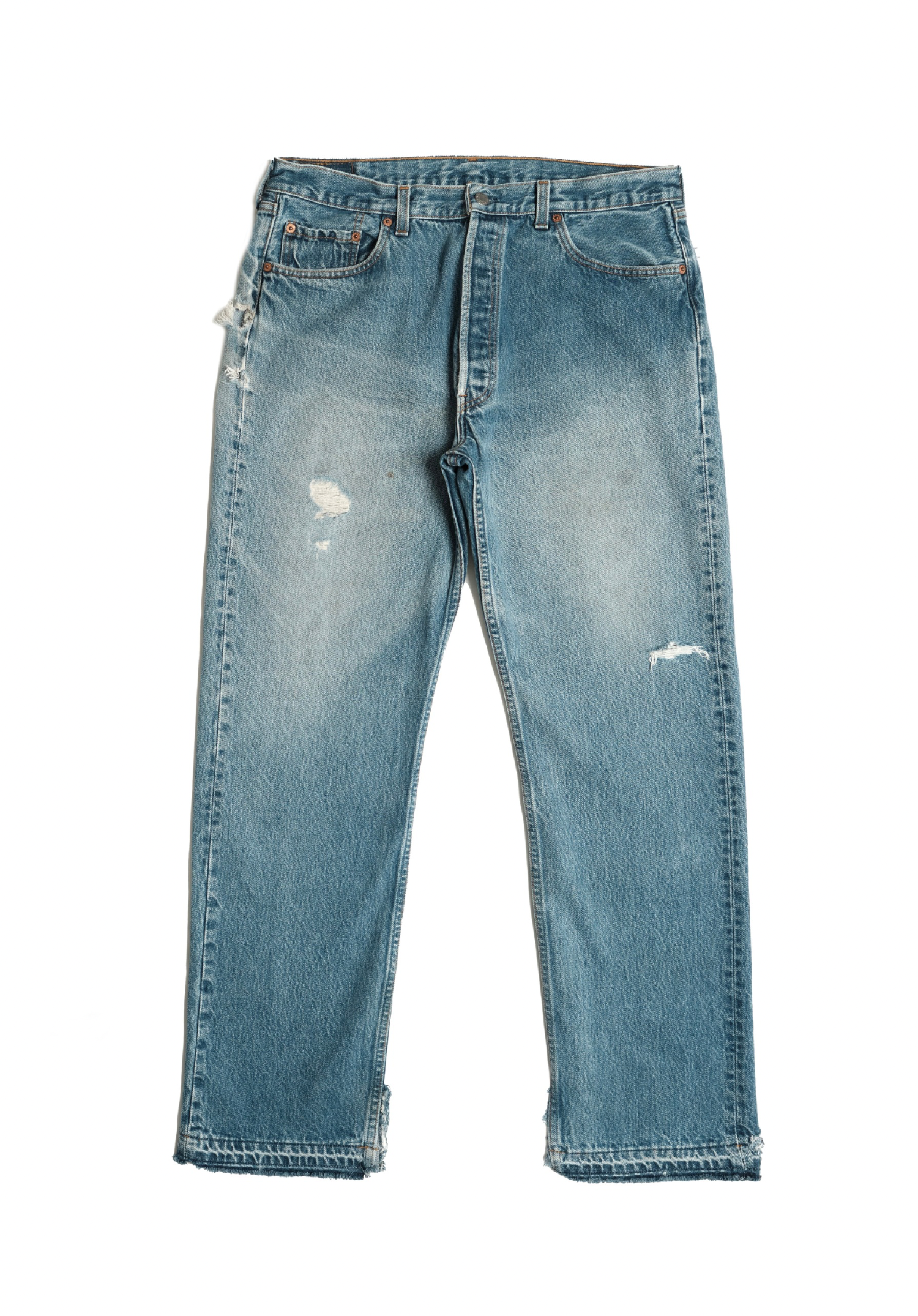 Vintage Levi’s • 34 mens / 32 wmns