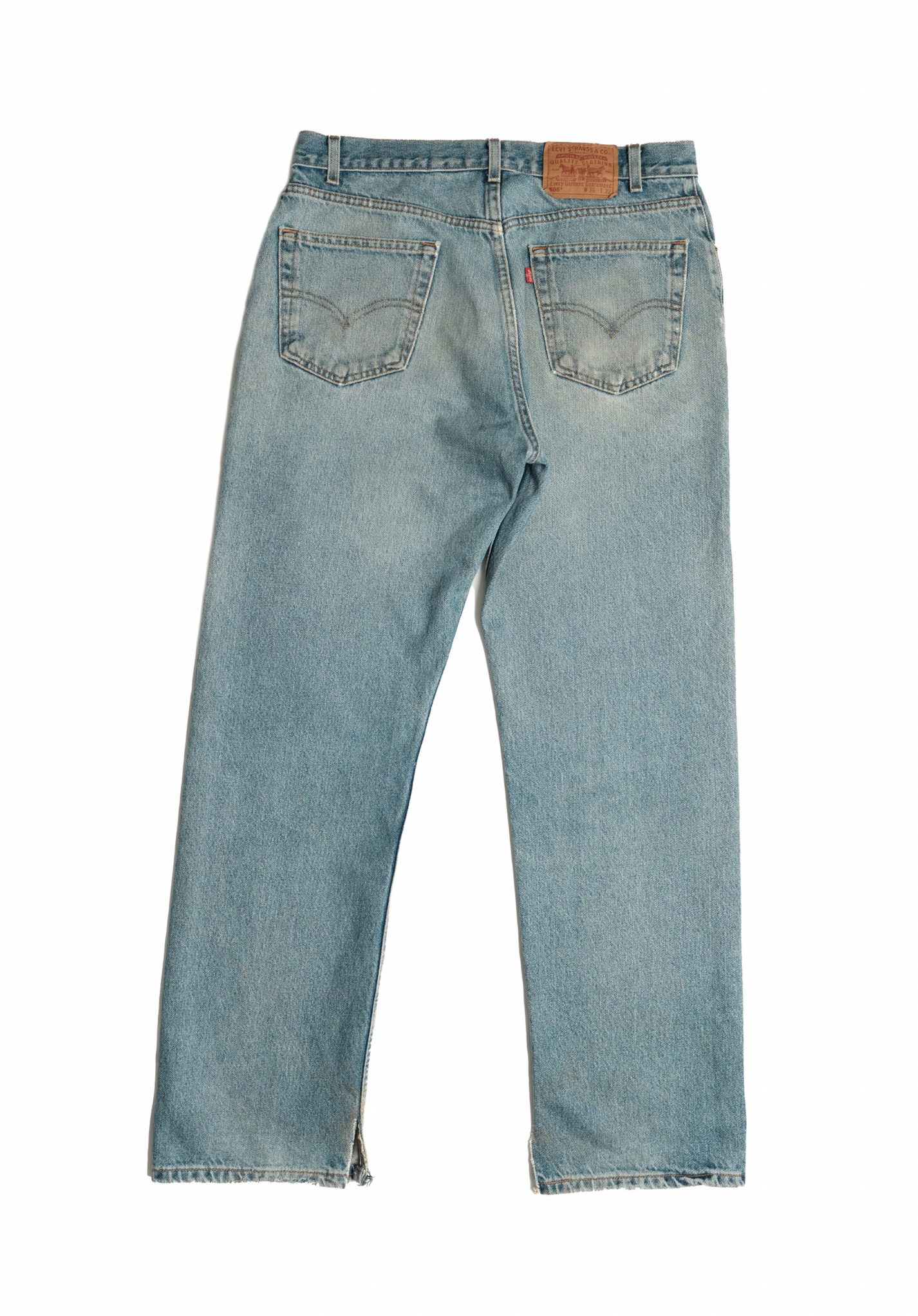 Vintage Levi’s • 34 mens / 32 wmns