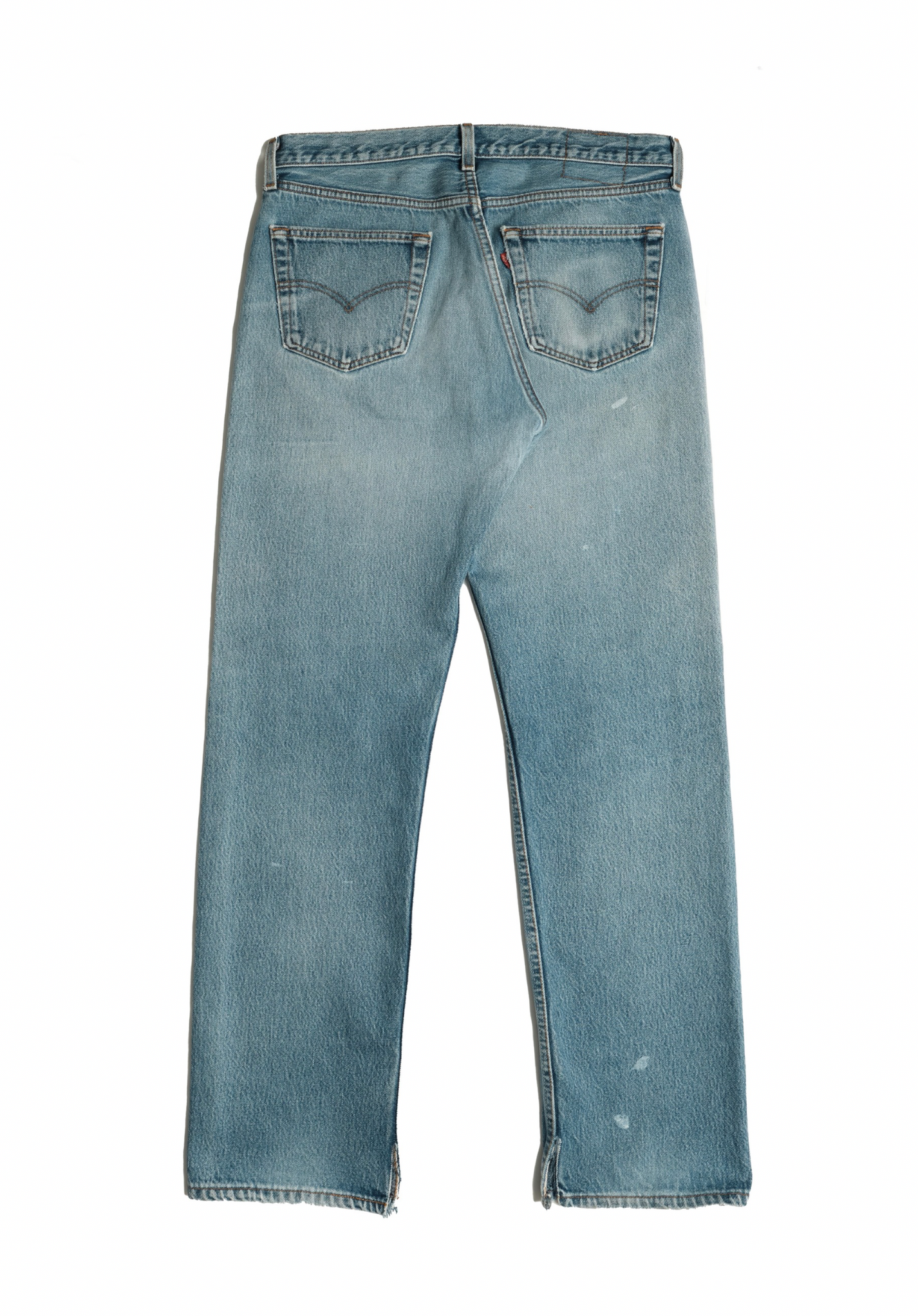Vintage Levi’s • 34 mens / 32 wmns
