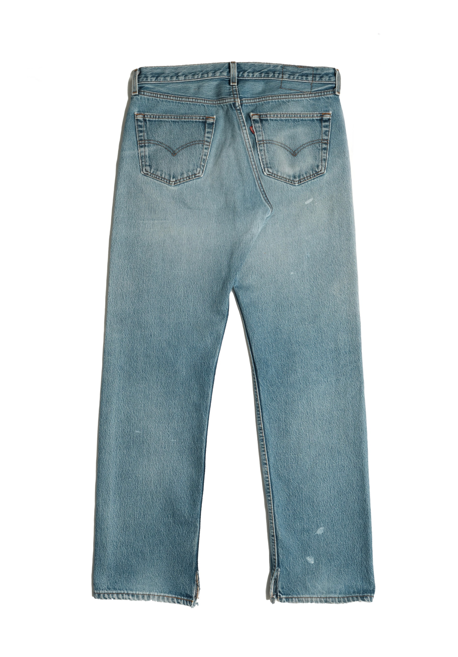 Vintage Levi’s • 34 mens / 32 wmns