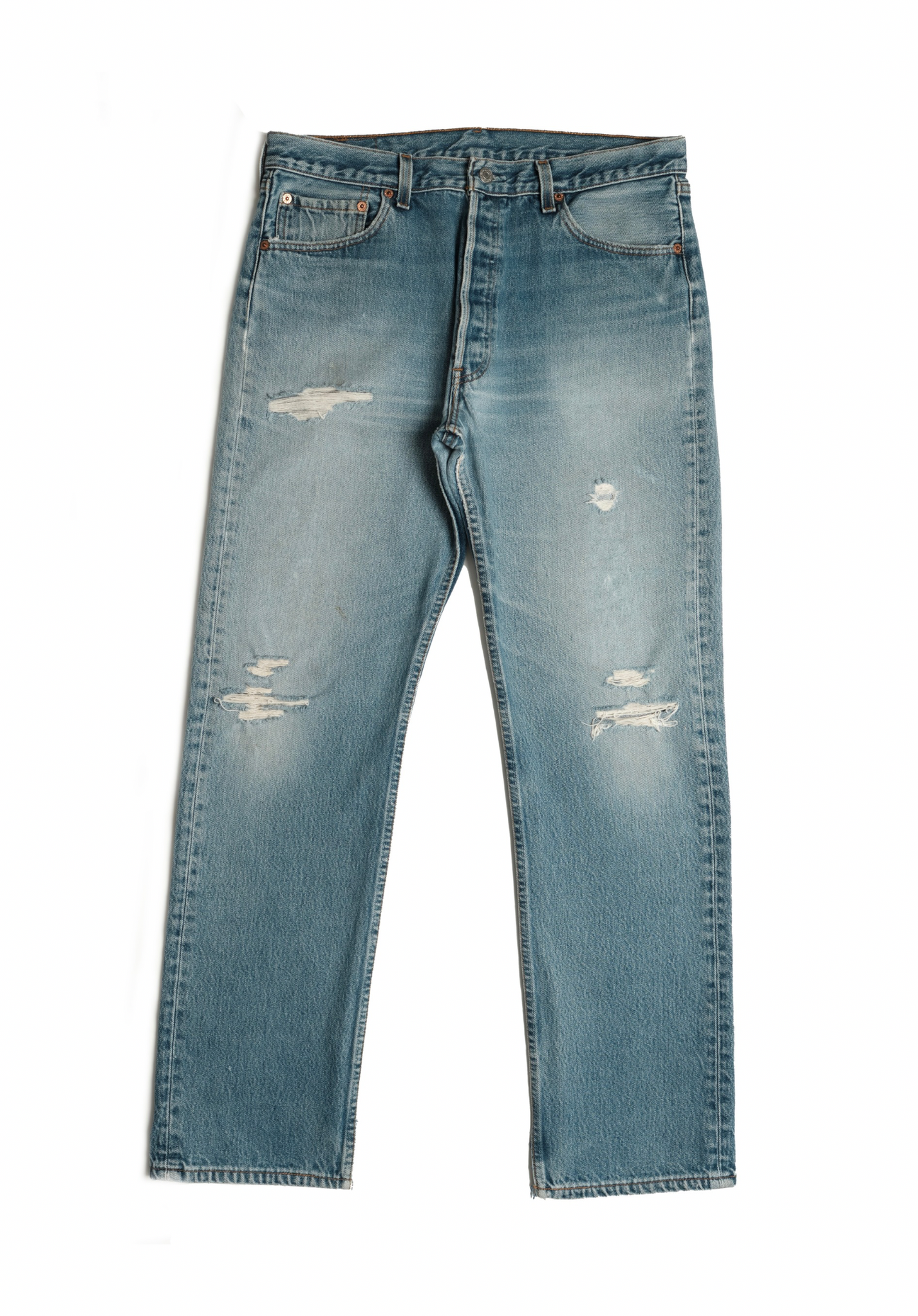 Vintage Levi’s • 34 mens / 32 wmns