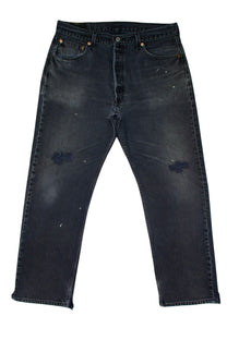 Vintage Levi’s • 33 mens / 31 wmns