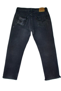 Vintage Levi’s • 33 mens / 31 wmns