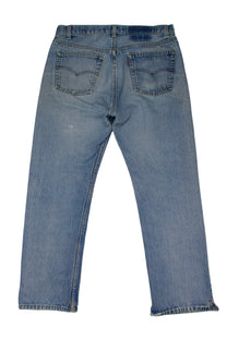 Vintage Levi’s • 32 mens / 30 wmns