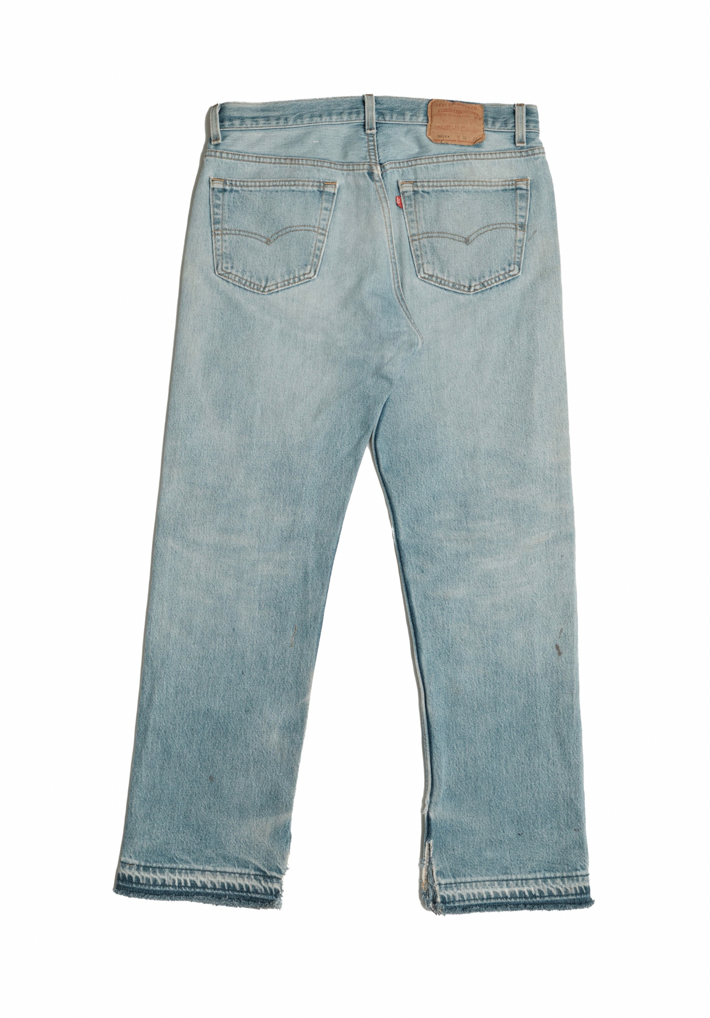 Vintage Levi’s • 33 mens / 31 wmns