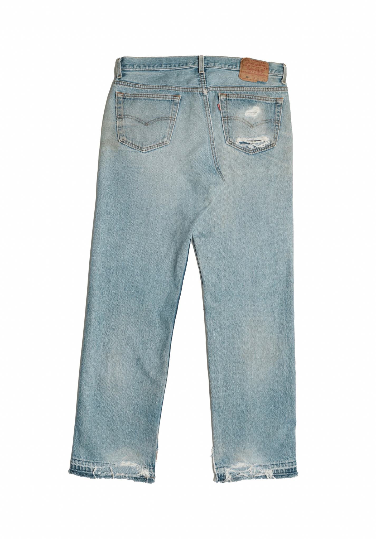 Vintage Levi’s • 34 mens / 32 wmns