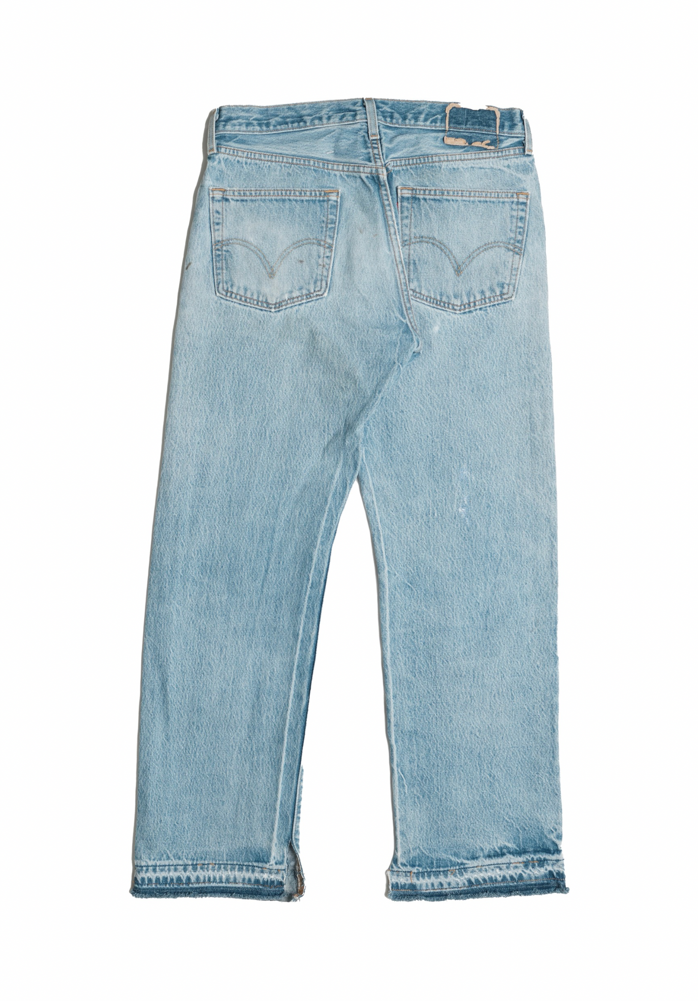 Vintage Levi’s • 33 mens / 31 wmns