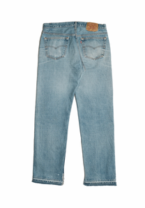 Vintage Levi’s • 34 mens / 32 wmns