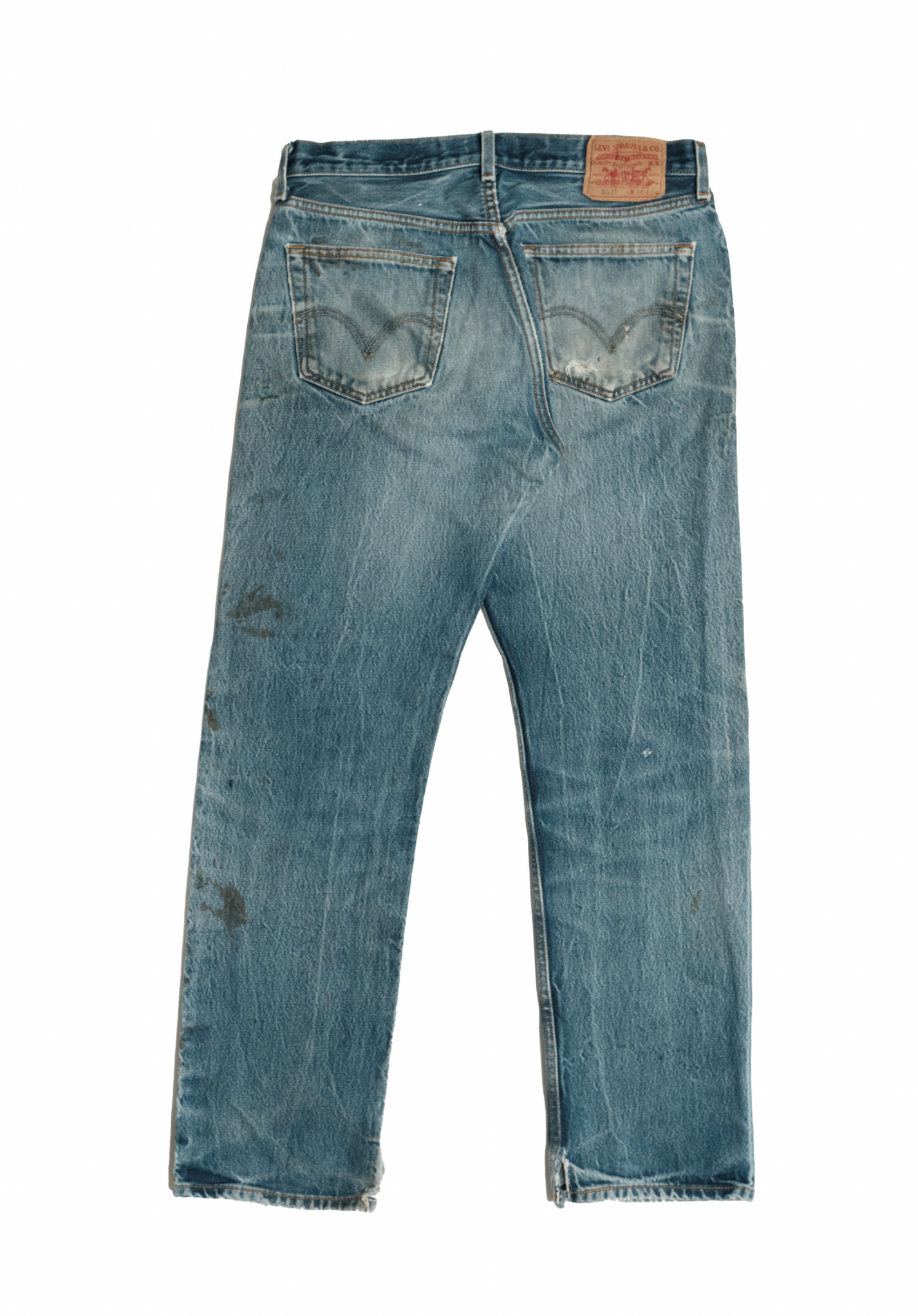 Vintage Levi’s • 30 mens / 28 wmns