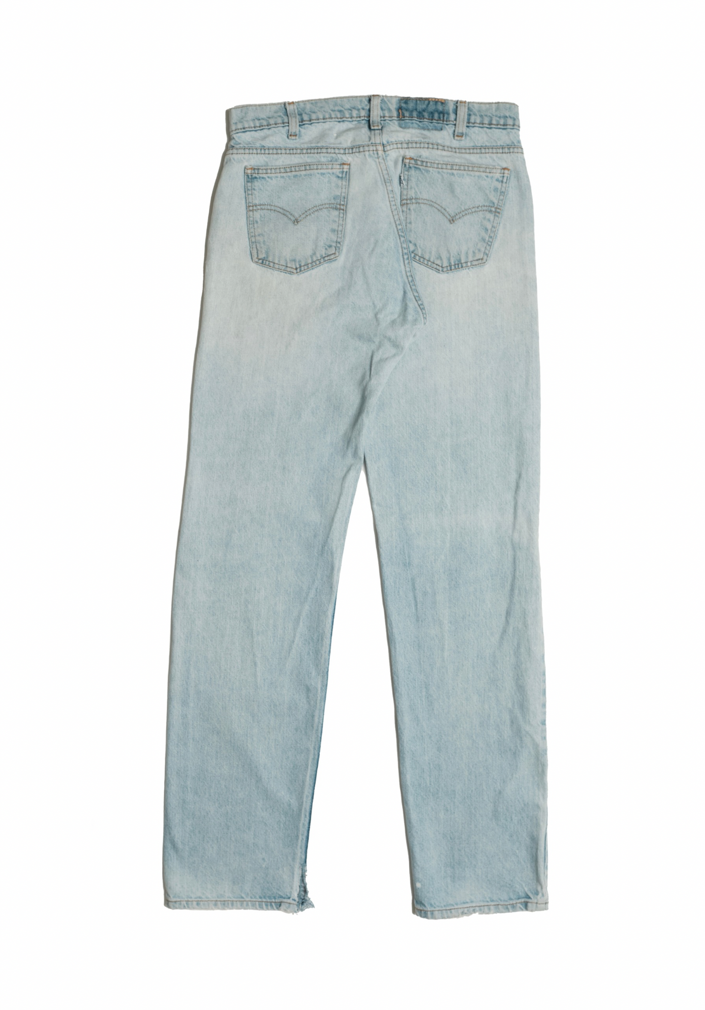 Vintage Levi’s • 31 mens / 29 wmns