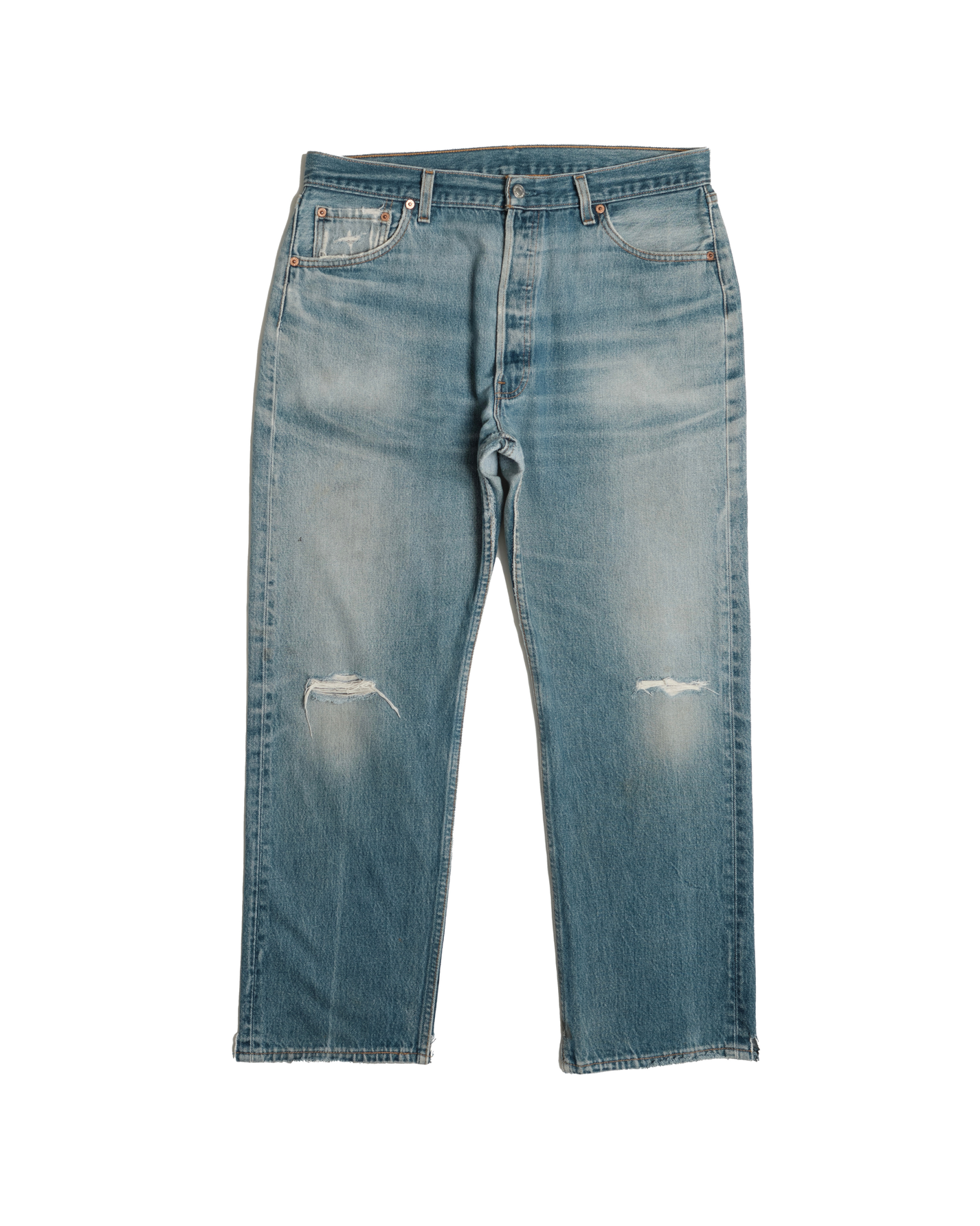 Vintage Levi’s • 34 mens / 32 wmns