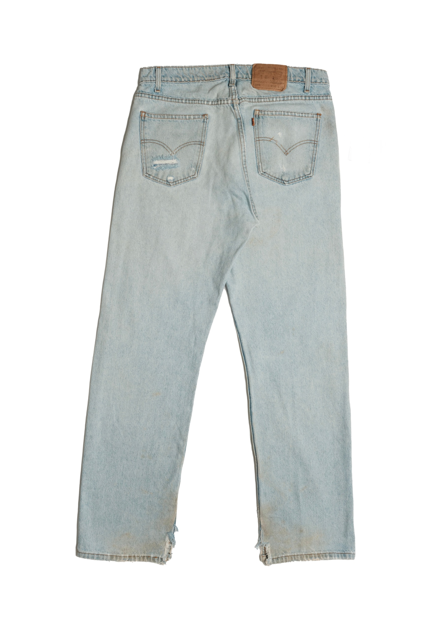 Vintage Levi’s • 34 mens / 32 wmns