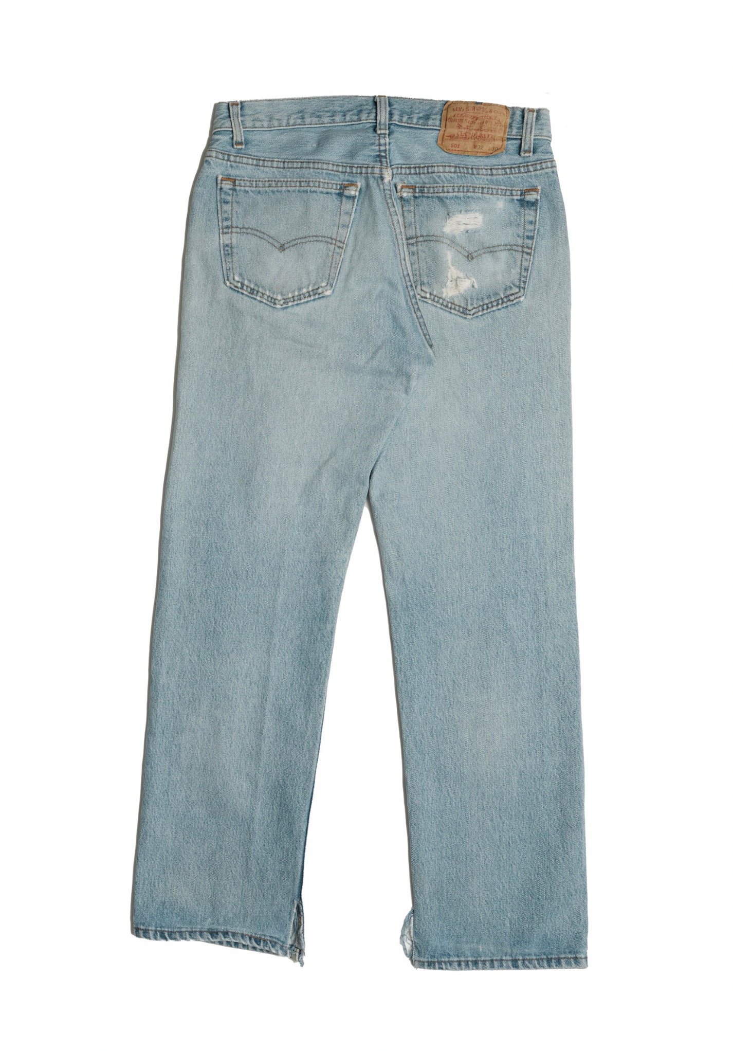 Vintage Levi’s • 30 mens / 28 wmns