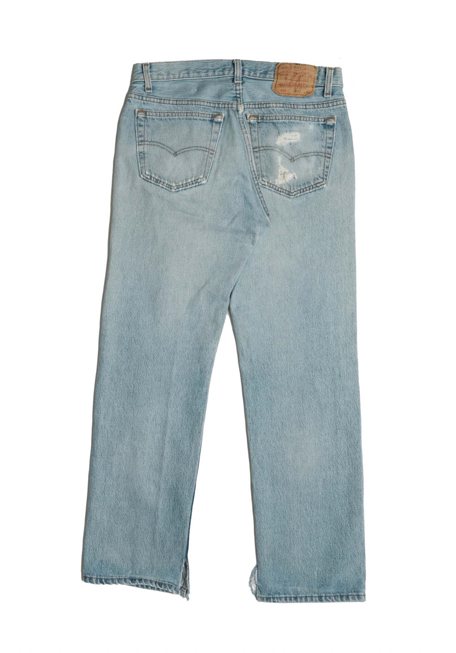 Vintage Levi’s • 30 mens / 28 wmns