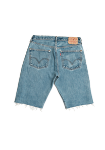 Vintage Levi’s Cutoffs • 28 wmns