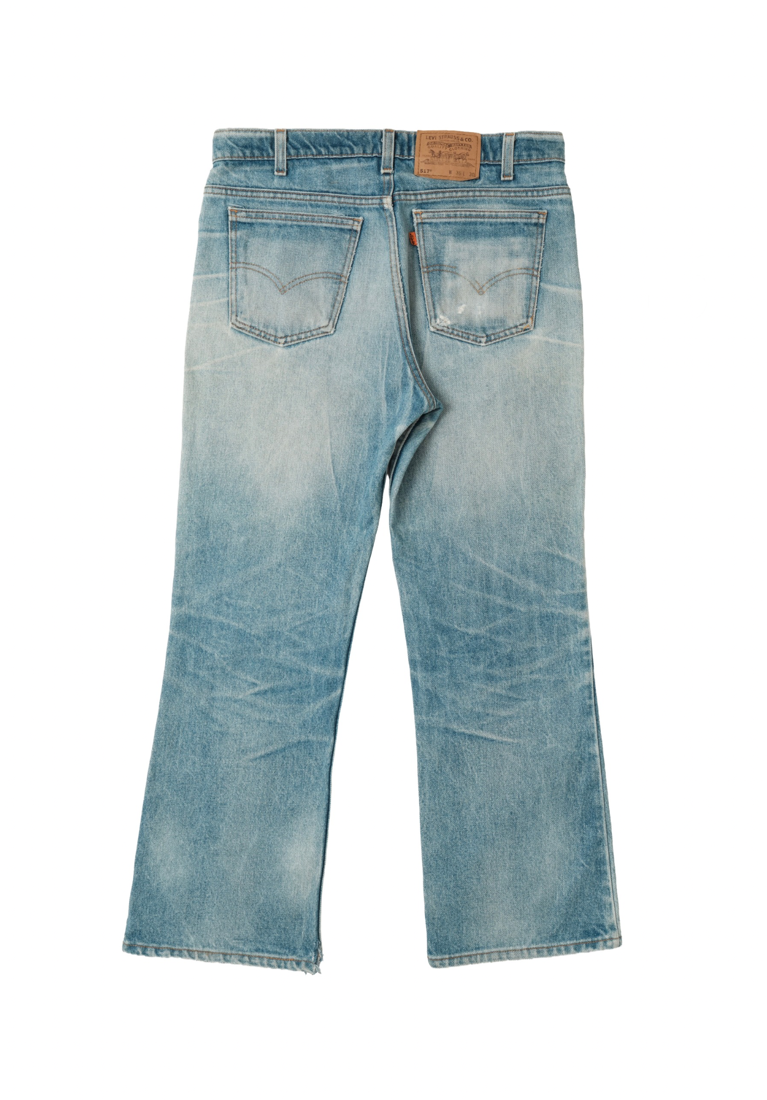 Vintage Levi’s • 34 mens / 32 wmns