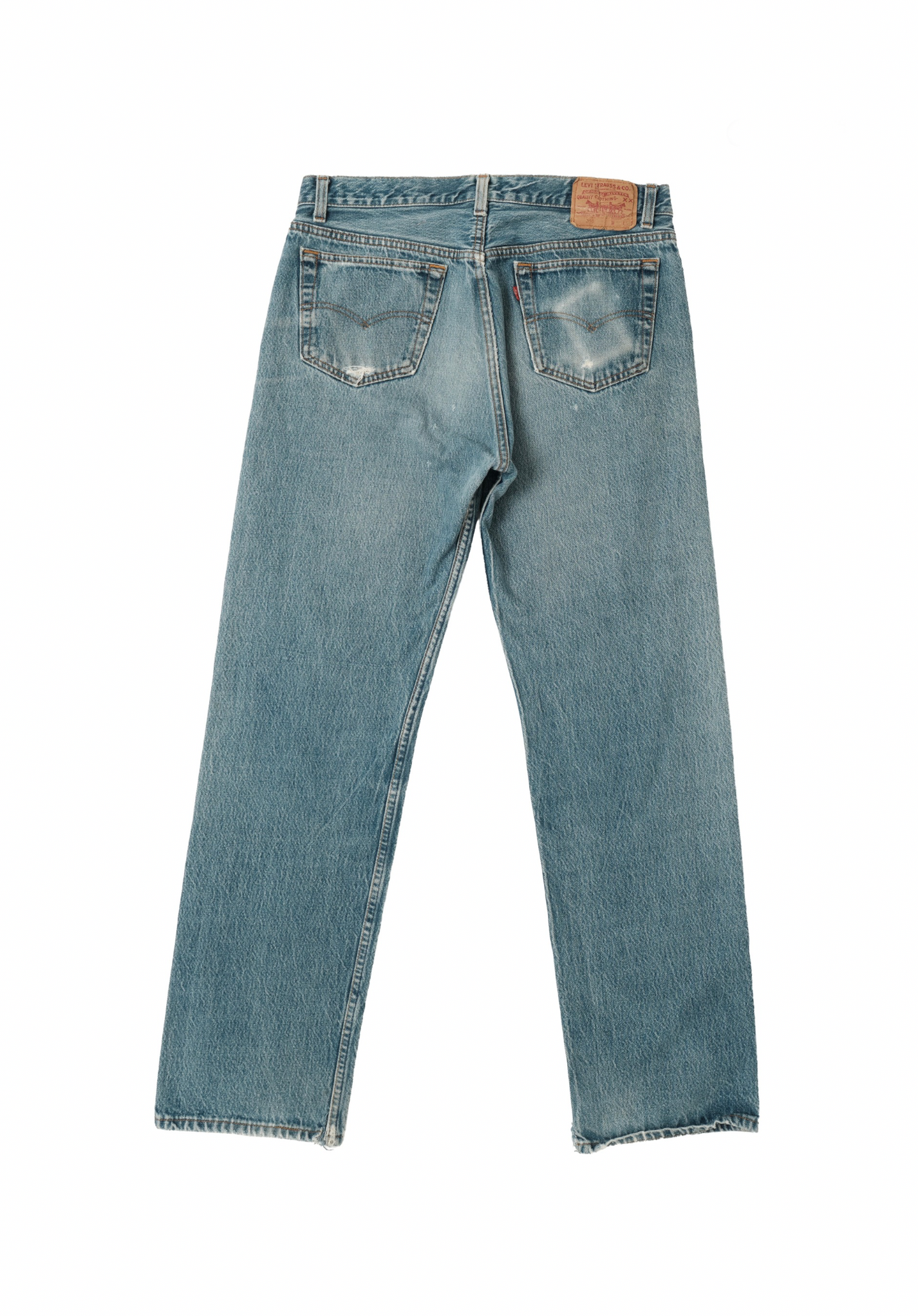 Vintage Levi’s • 33 mens / 31 wmns