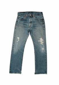 Vintage Levi’s • 31 mens / 29 wmns