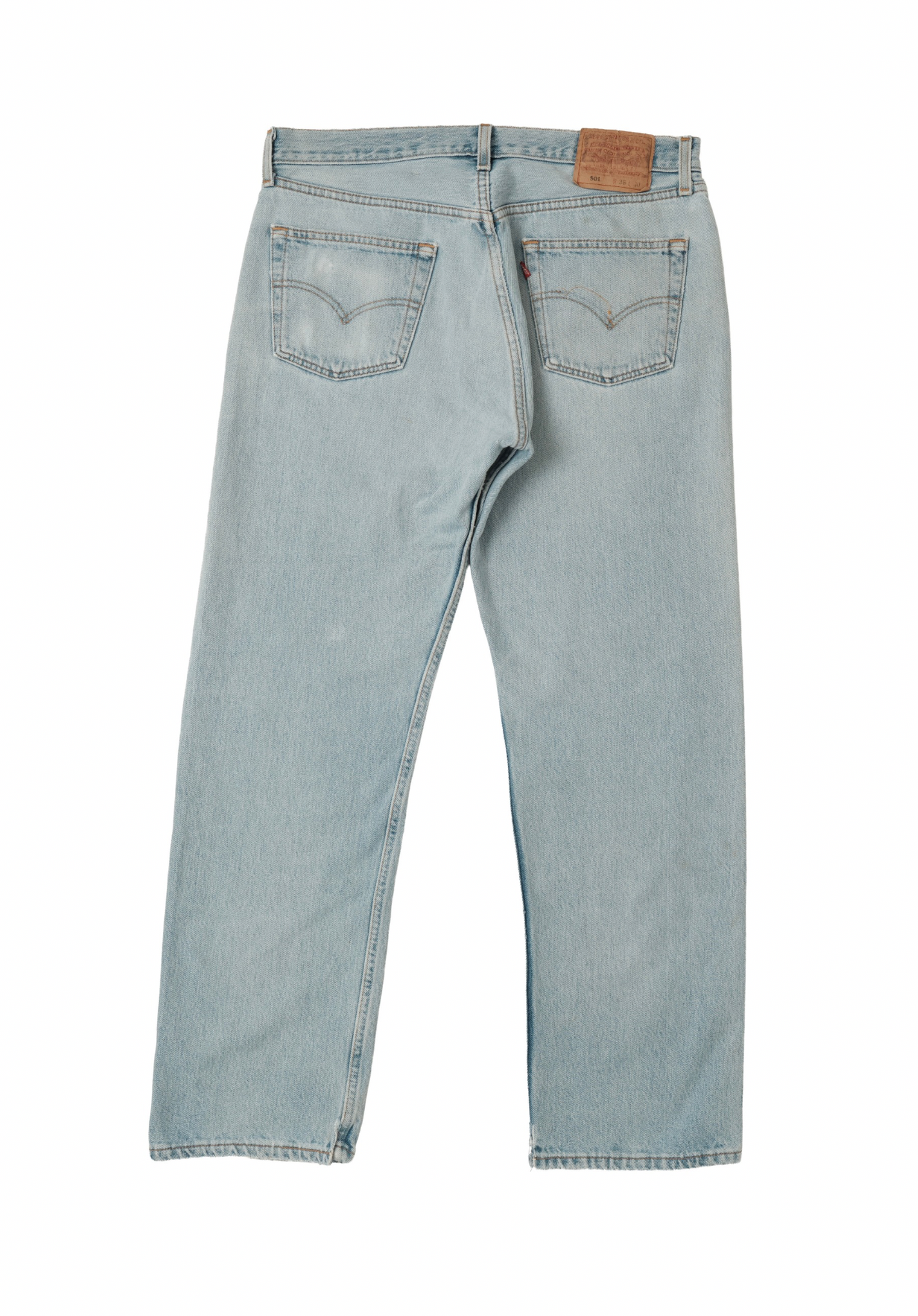 Vintage Levi’s • 34 mens / 32 wmns