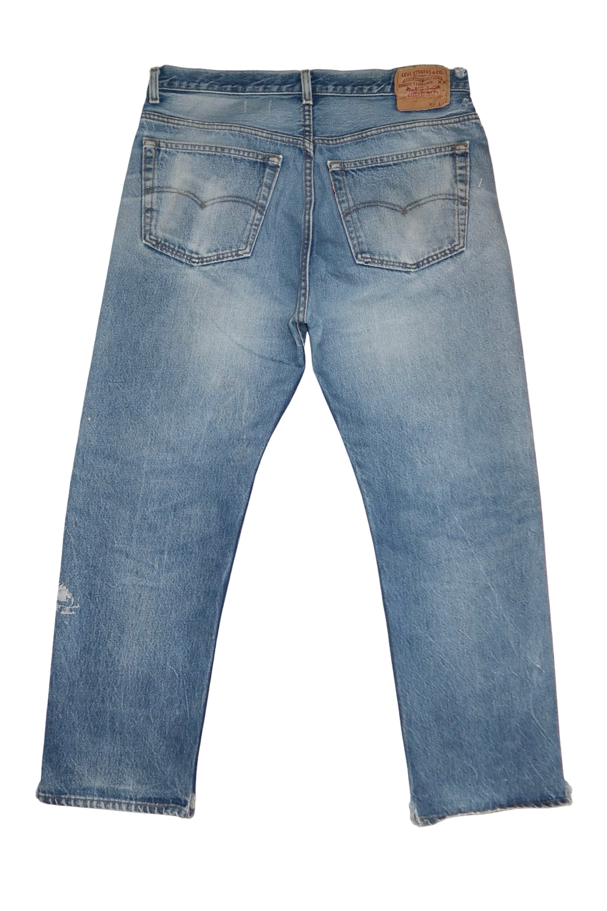 Vintage Levi’s • 36 mens / 34 wmns