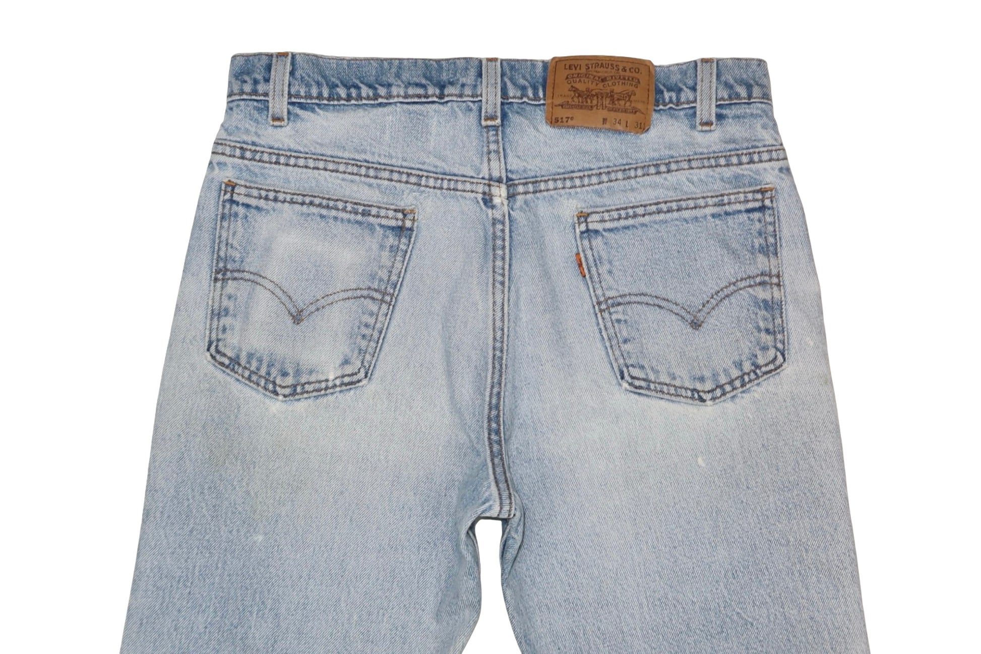 Vintage Levi’s • 32 mens / 30 wmns