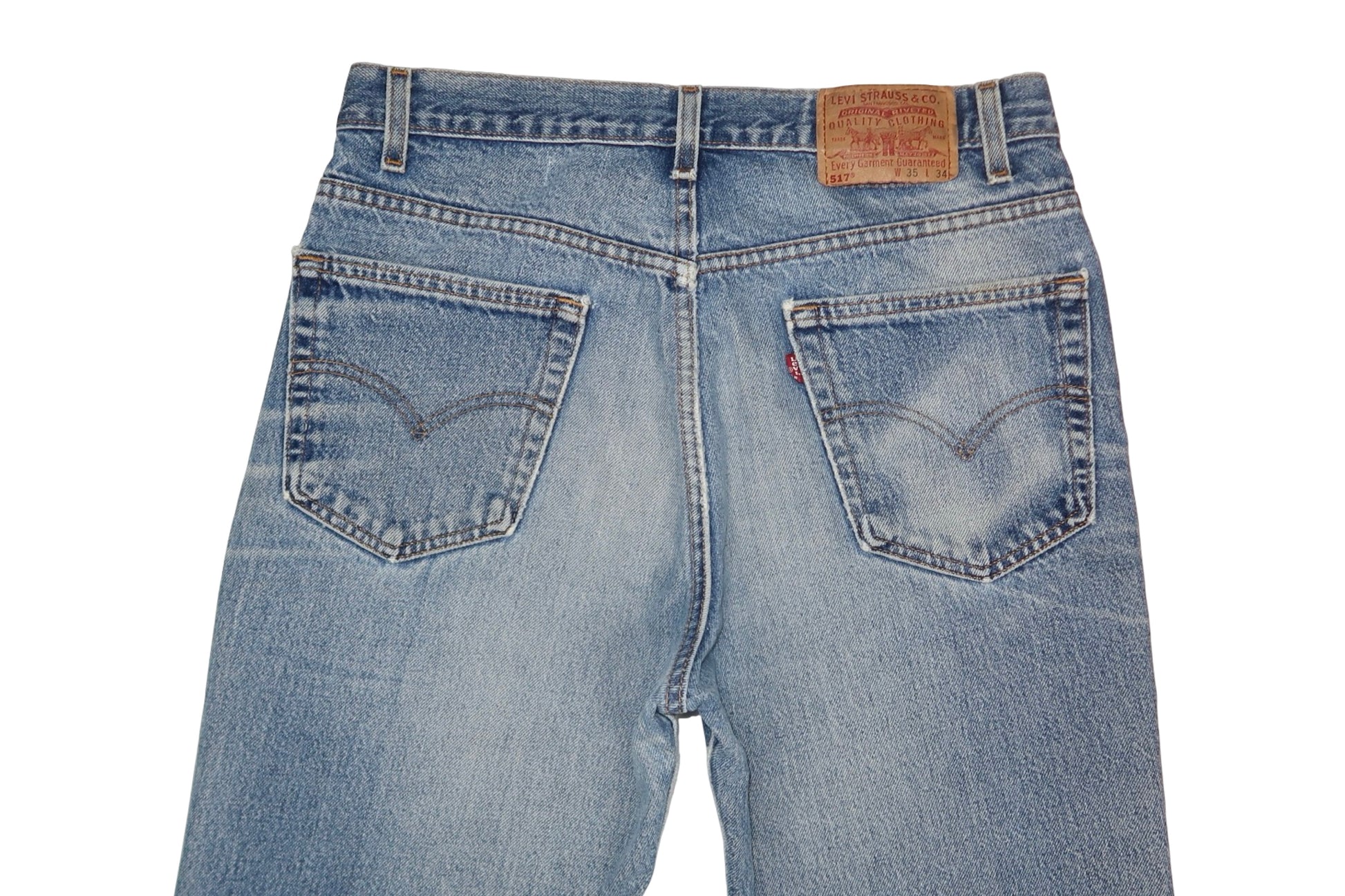 Vintage Levi’s • 32 mens / 30 wmns