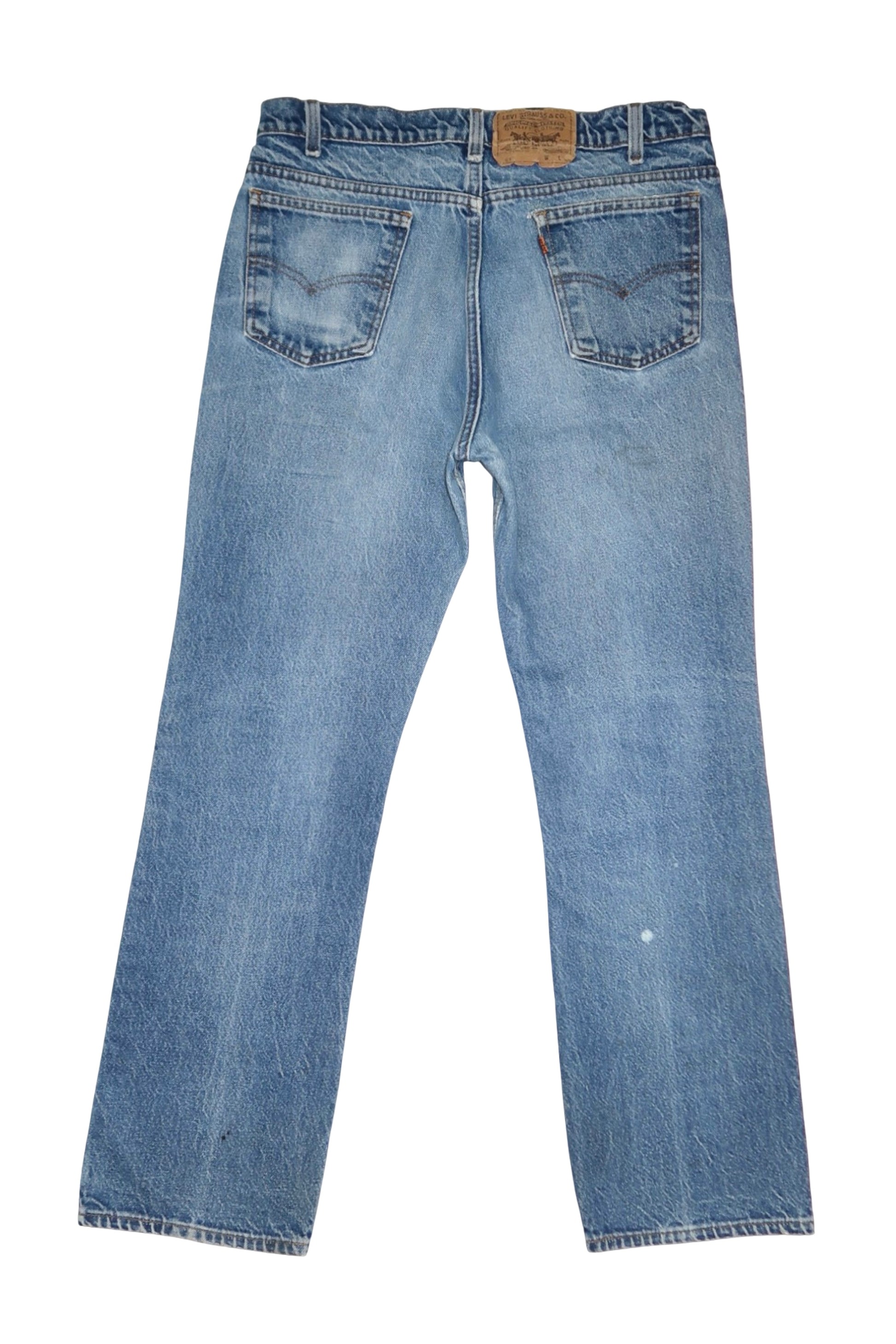 Vintage Levi’s • 31 mens / 29 wmns