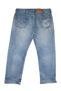 Vintage Levi’s • 38 mens / 36 wmns